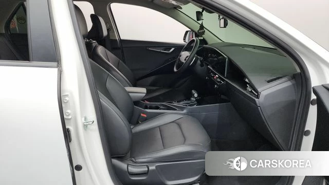 Kia Di Ol Nu Niro id 4541370 из Кореи 7