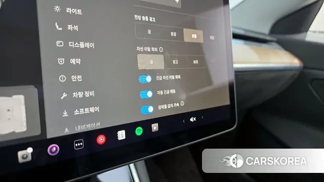Tesla Model 3 id 3428628 из Кореи 7