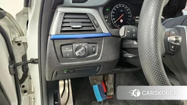 BMW 3 Series (F30) id 3578689 из Кореи 7