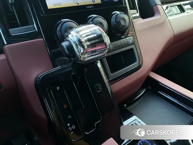 Toyota Granvia (overseas) id 4257470 из Китая 7