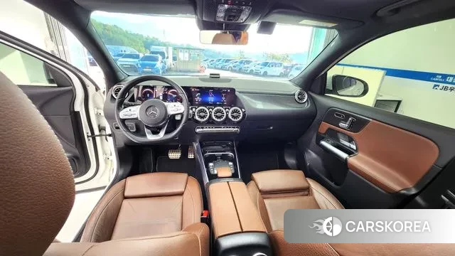 Mercedes-Benz GLA - Class H247 id 3347980 из Кореи 7