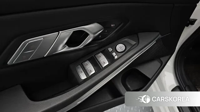 BMW 3 Series (G20) id 3378476 из Кореи 7