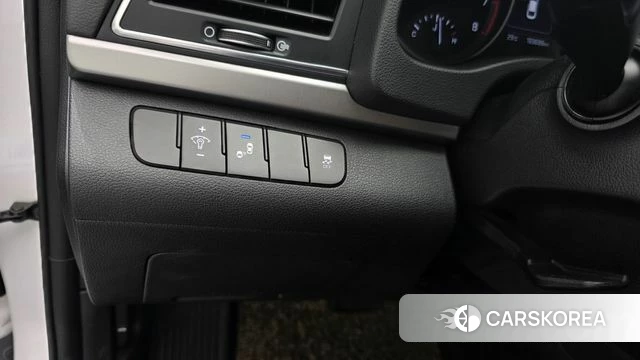 Hyundai Avante AD id 4530964 из Кореи 7
