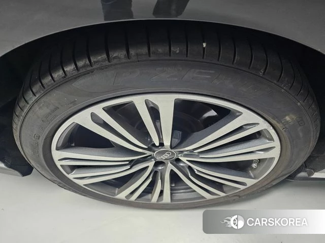 Audi A8 (D5) id 4298760 из Кореи 7