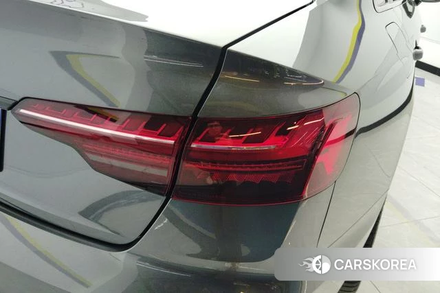Audi A4L id 3837370 из Китая 7