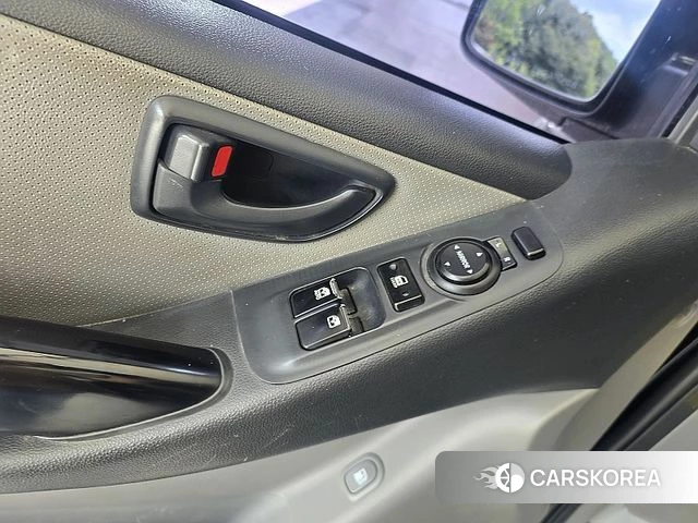 Hyundai The New Grand Starex id 4552044 из Кореи 7