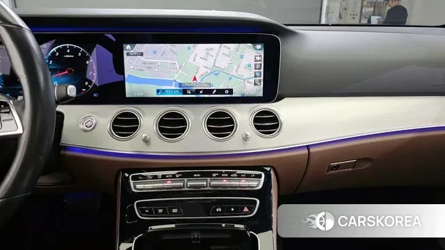 Mercedes-Benz E-Class W213 id 2896047 из Кореи 7