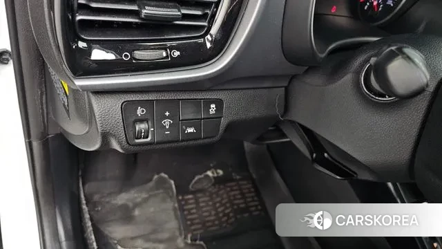 Kia Stonic id 3627169 из Кореи 7