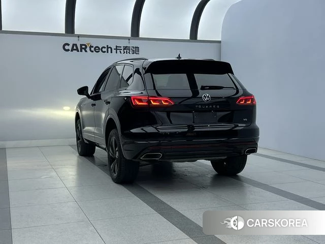 Volkswagen Touareg id 4297802 из Китая 7