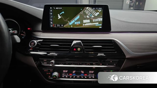 BMW 5 Series (G30) id 4225835 из Кореи 7