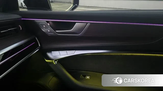 Audi A6 (C8) id 3477294 из Кореи 7