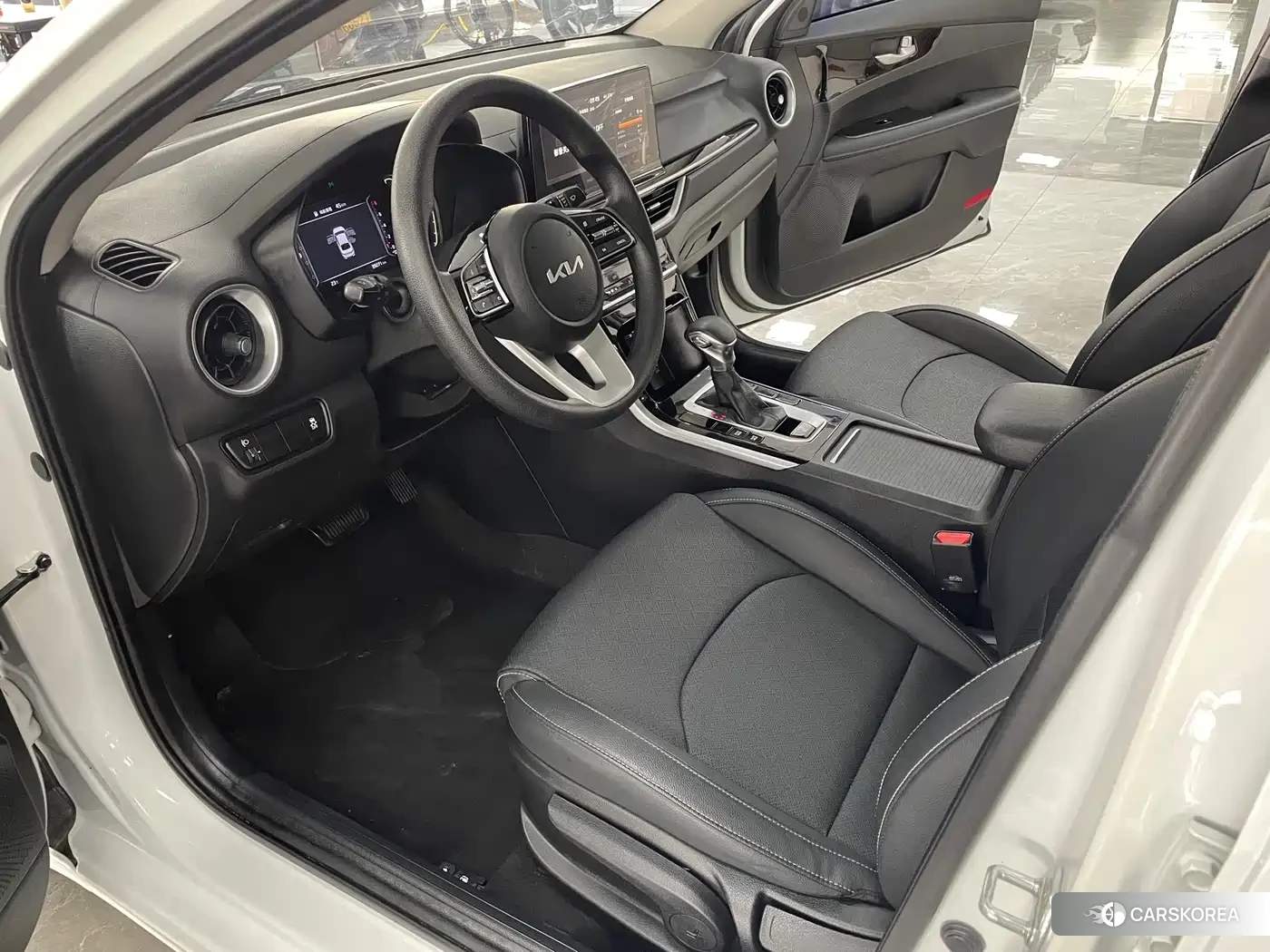 Kia K3 id 4607212 из Китая 7