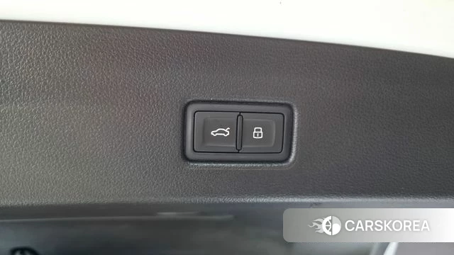 Audi S7 (4K) id 4423668 из Кореи 7