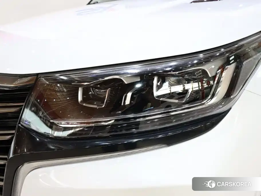 Chang'an CS95 id 4681099 из Китая 7