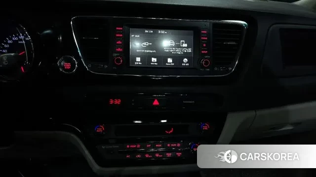 Kia The New Carnival id 3682498 из Кореи 7