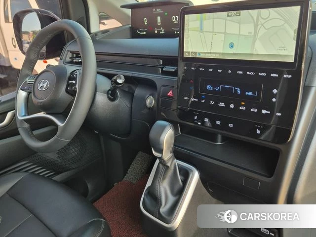 Hyundai Staria id 4893726 из Кореи 7