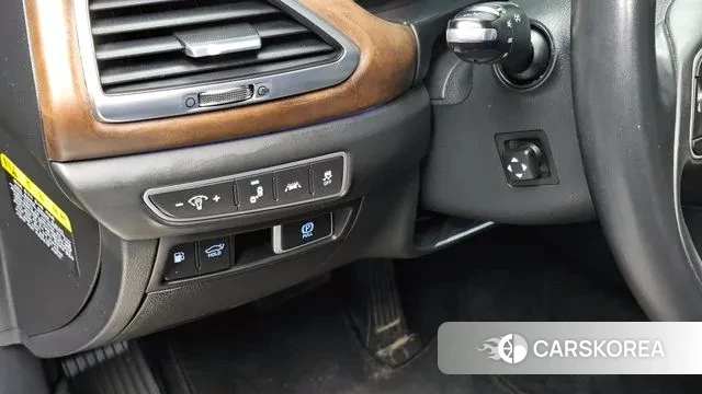 Genesis G90 id 3439095 из Кореи 7