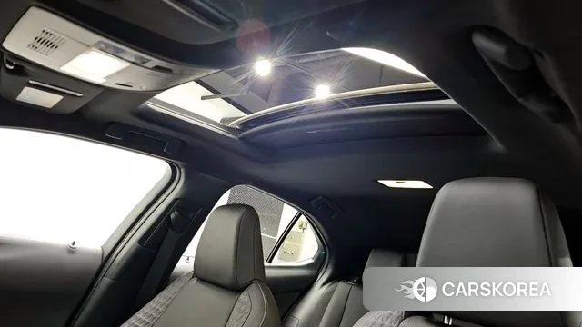 Lexus UX250h id 3582415 из Кореи 7