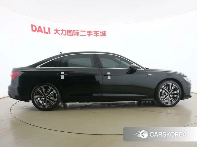 Audi A6L id 4263481 из Китая 7