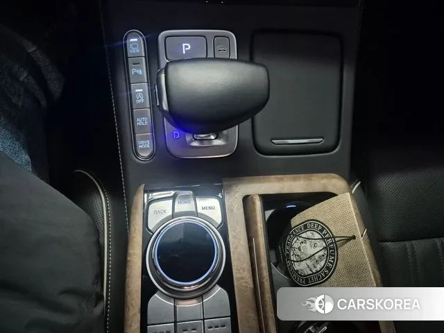 Genesis G90 id 3646613 из Кореи 7