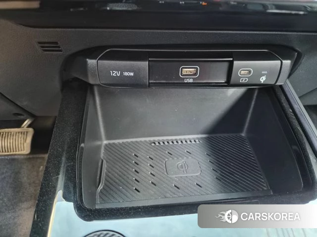 Kia Di Ol Nu Niro id 4892822 из Кореи 7