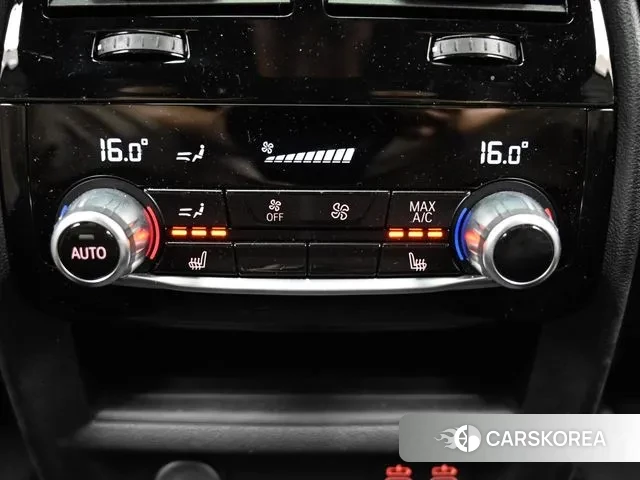 BMW 5 Series (G30) id 2905367 из Кореи 7