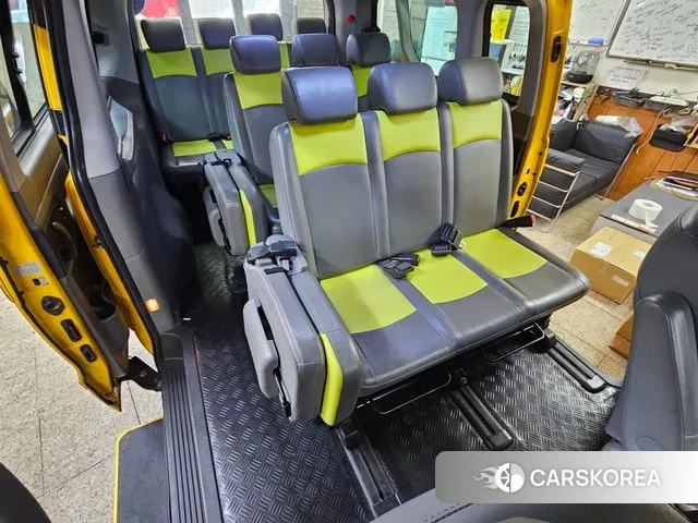 Hyundai The New Grand Starex id 3651554 из Кореи 7