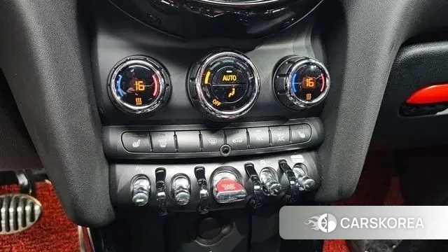 Mini Cooper S id 2978953 из Кореи 7