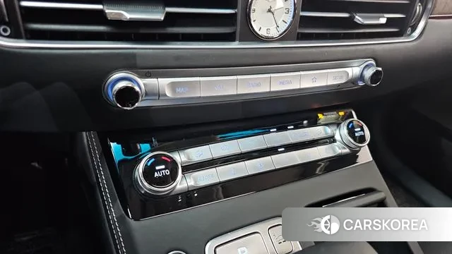 Genesis G90 id 3085071 из Кореи 7