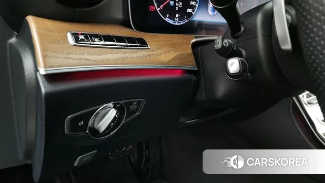 Mercedes-Benz E-Class W213 id 3480410 из Кореи 7