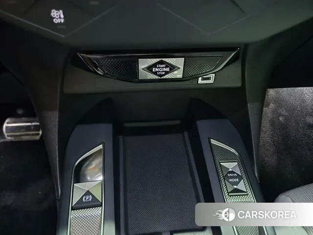 Citroen / DS DS3 Crossback id 3026804 из Кореи 7