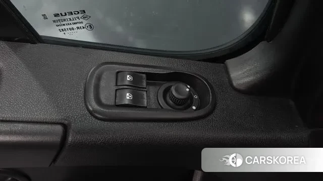 Renault Korea (Samsung) Master id 3374774 из Кореи 7