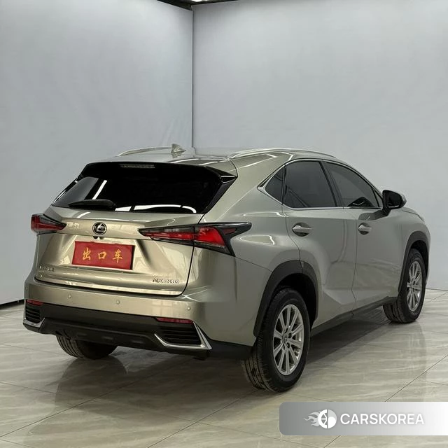 Lexus NX id 4300378 из Китая 7