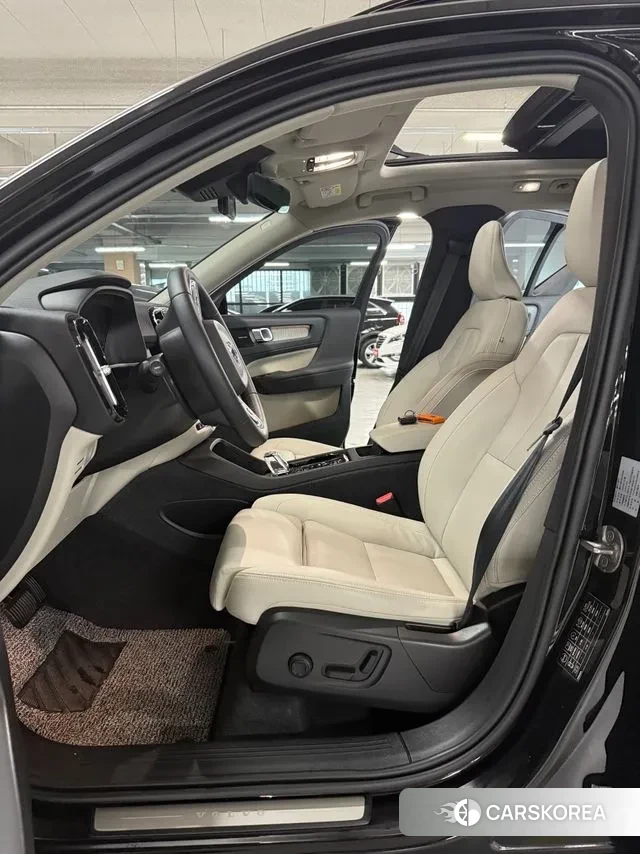 Volvo XC40 id 3415499 из Кореи 7