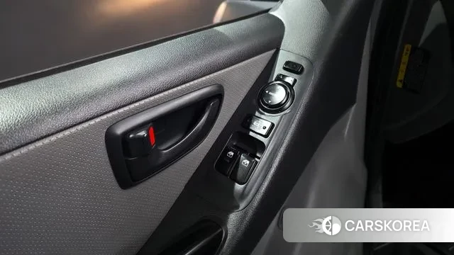 Hyundai The New Grand Starex id 3465121 из Кореи 7