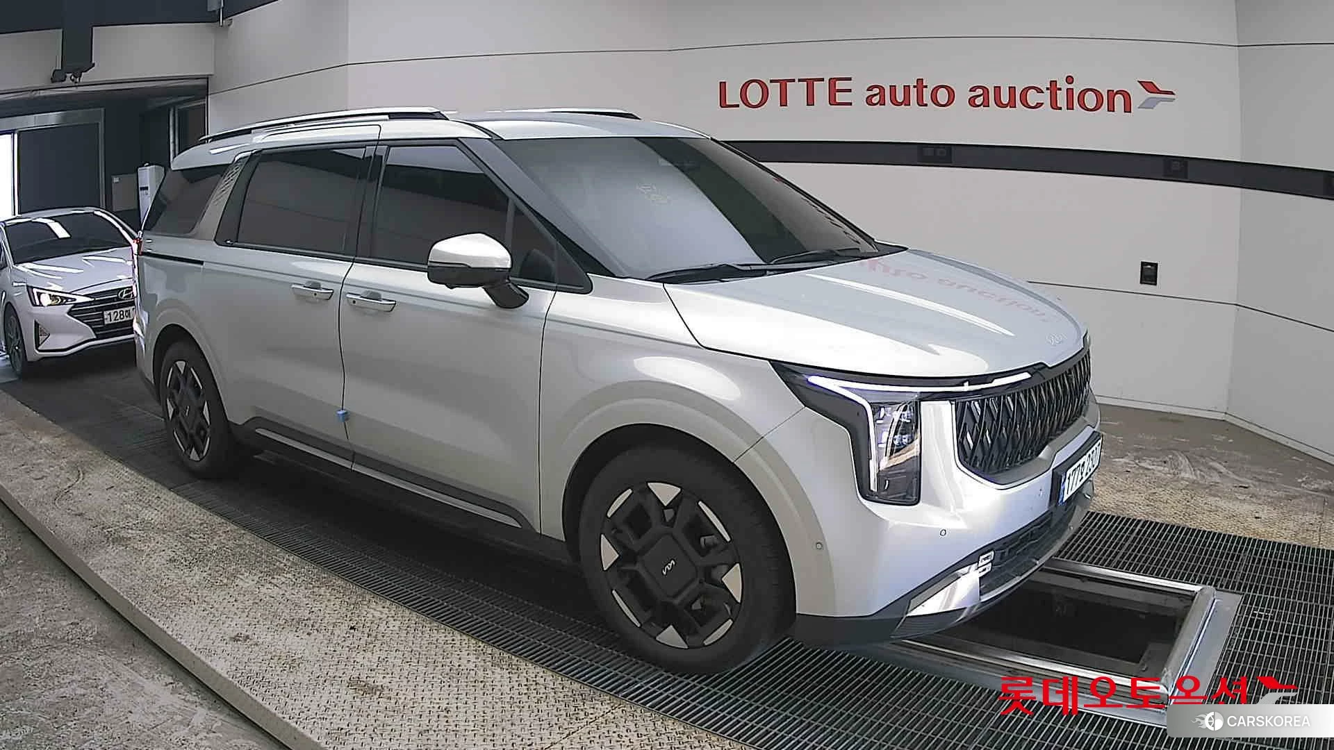 Kia Carnival Hybrid id 3882146 из Кореи 7