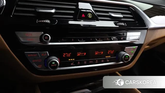 BMW 5 Series (G30) id 3635322 из Кореи 7