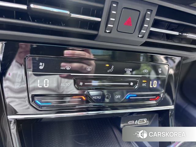 Volkswagen Passat id 4359250 из Китая 7