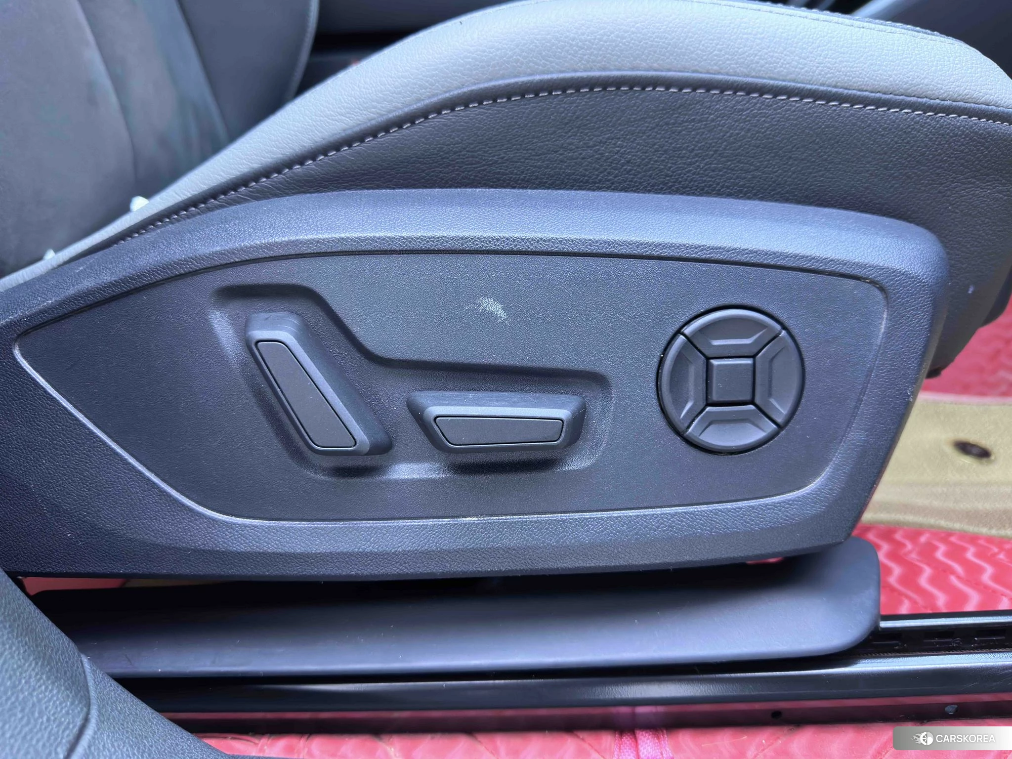 Audi Q3 id 4512598 из Китая 7