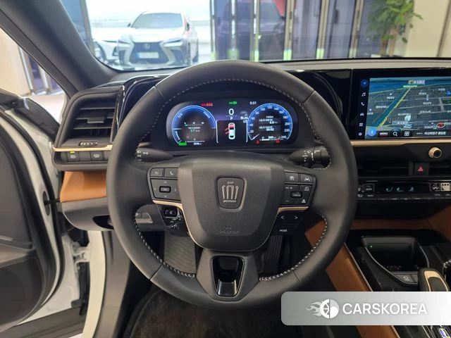 Toyota Crown Crossover id 4539778 из Кореи 7