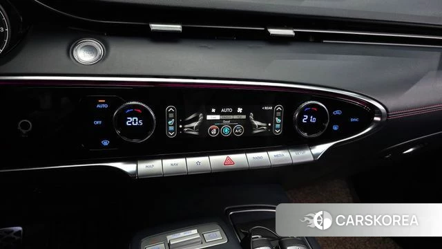 Genesis GV70 id 4343540 из Кореи 7