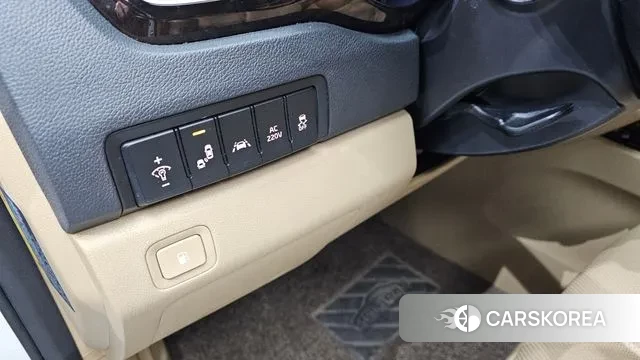 Kia The New Carnival id 2995528 из Кореи 7