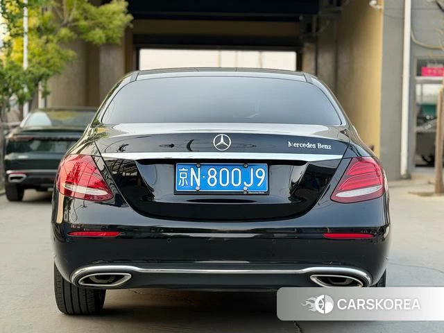 Mercedes-Benz E-class id 4208606 из Китая 7