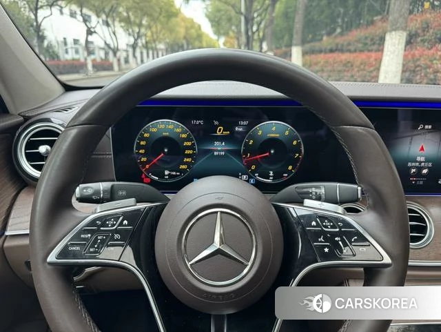 Mercedes-Benz E-class id 4272589 из Китая 7