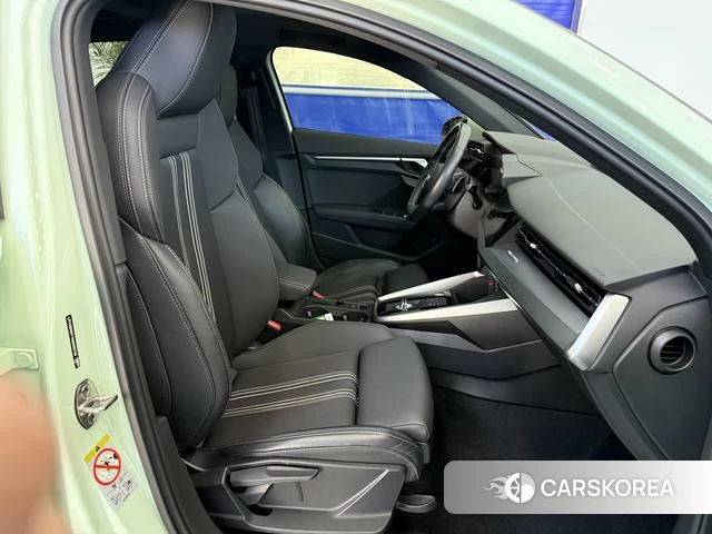 Audi A3 id 4182579 из Китая 7