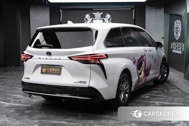 Toyota Saina id 3945055 из Китая 7