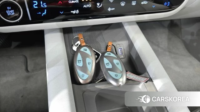 Hyundai Ionic 6 id 4935681 из Кореи 7