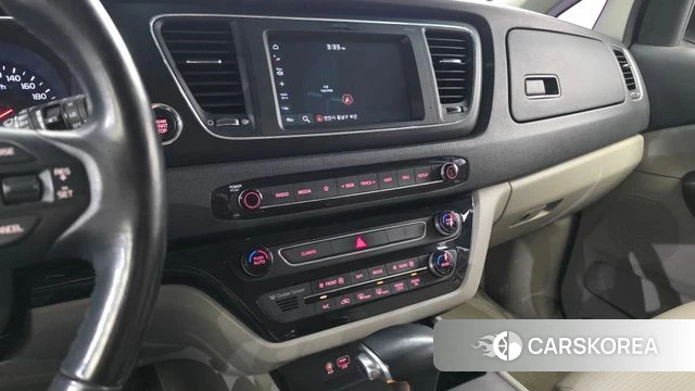 Kia The New Carnival id 4363218 из Кореи 7
