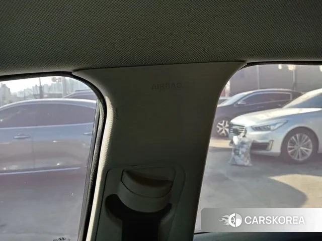 Hyundai Avante AD id 3619193 из Кореи 7