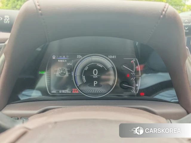 Lexus ES id 4353783 из Китая 7